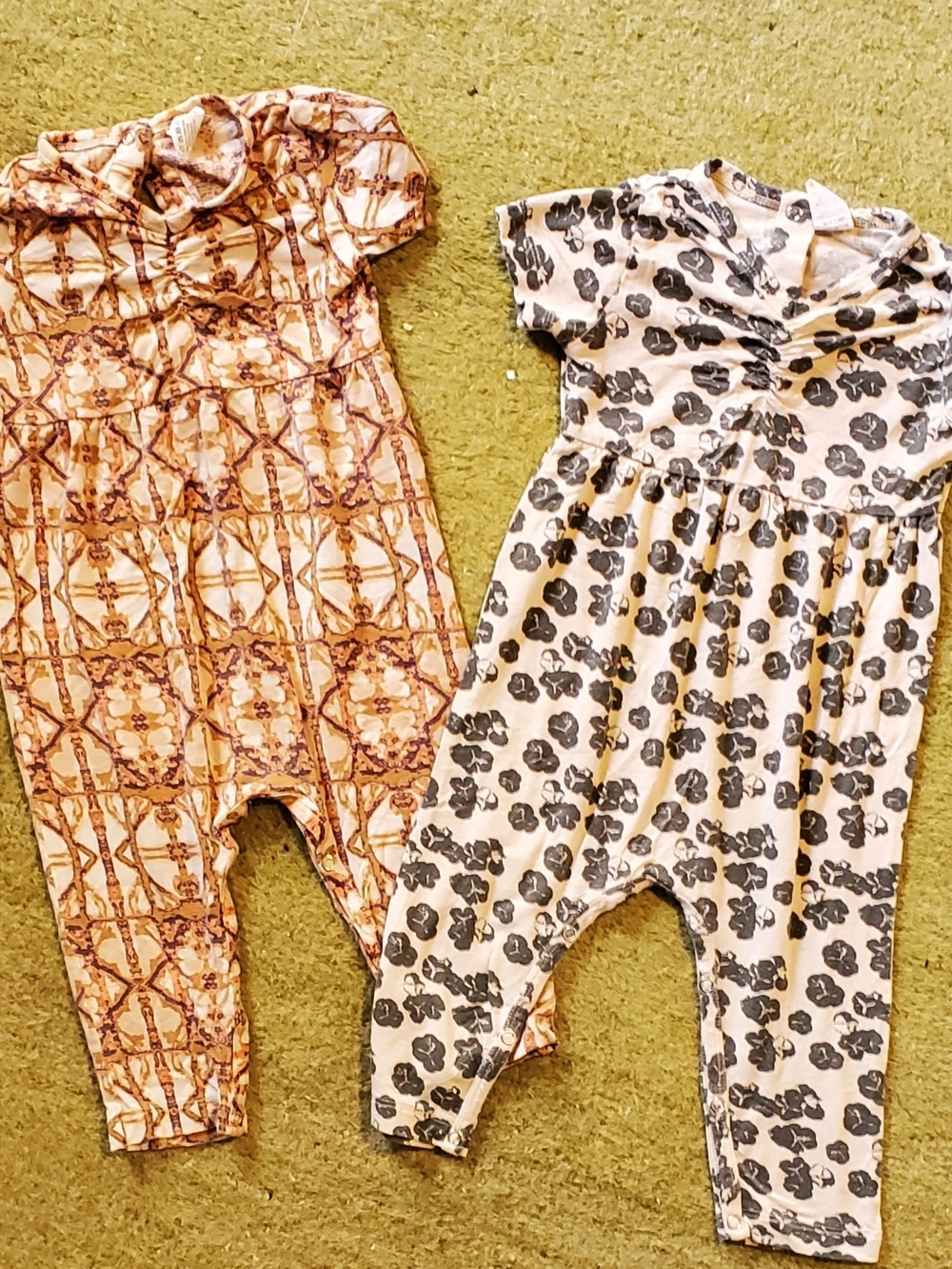 kate quinn Baby One-Piece Rompers (Set of 2)